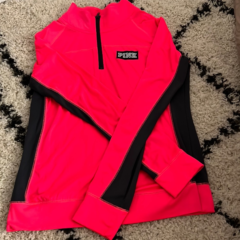 Victoria’s Secret PINK Pullover: Women’s Size Large